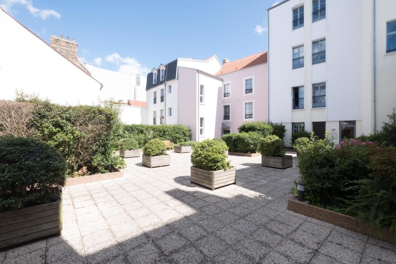 St Cyr Logement Lumineux Dans Coeur De Ville & Wifi Boulogne-sur-Mer Exterior foto